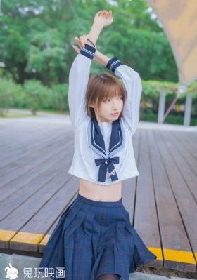 717韩国三级理伦电影