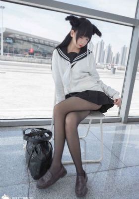 两个男生脱裤子裸体互摸j