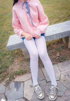 717韩国三级理伦电影